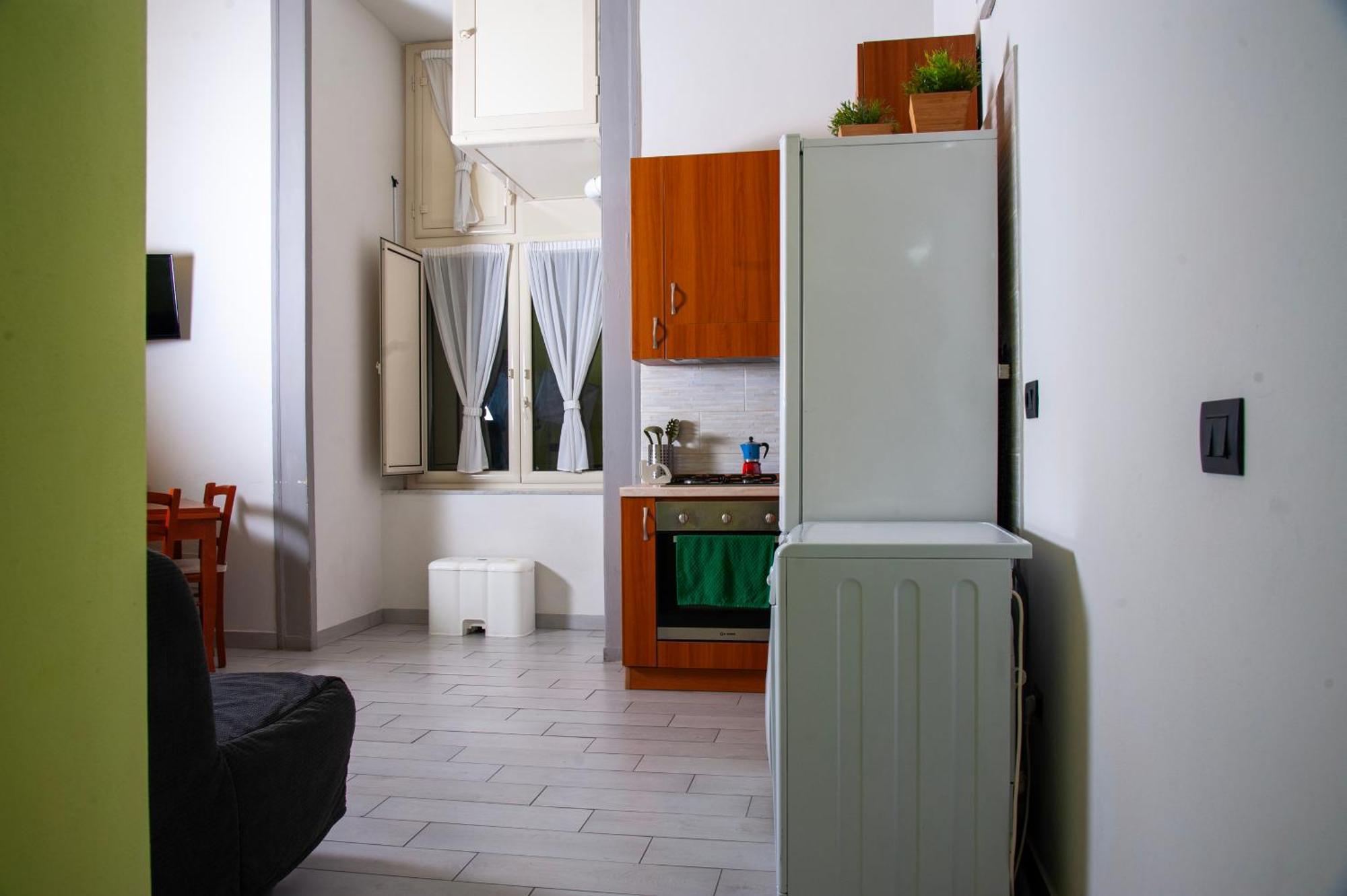 Palazzo Carafa Della Spina Apartment เนเปิลส์ ภายนอก รูปภาพ